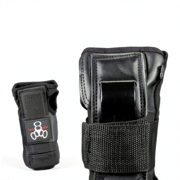 Triple Eight WRISTSAVER Wrist Guards Black Skateboarding Nylon Sleeve-1